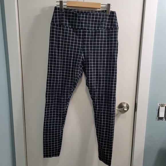 Medium Twik Black & White Windowpane High Waisted Structured Leggings - Picture 1 of 8